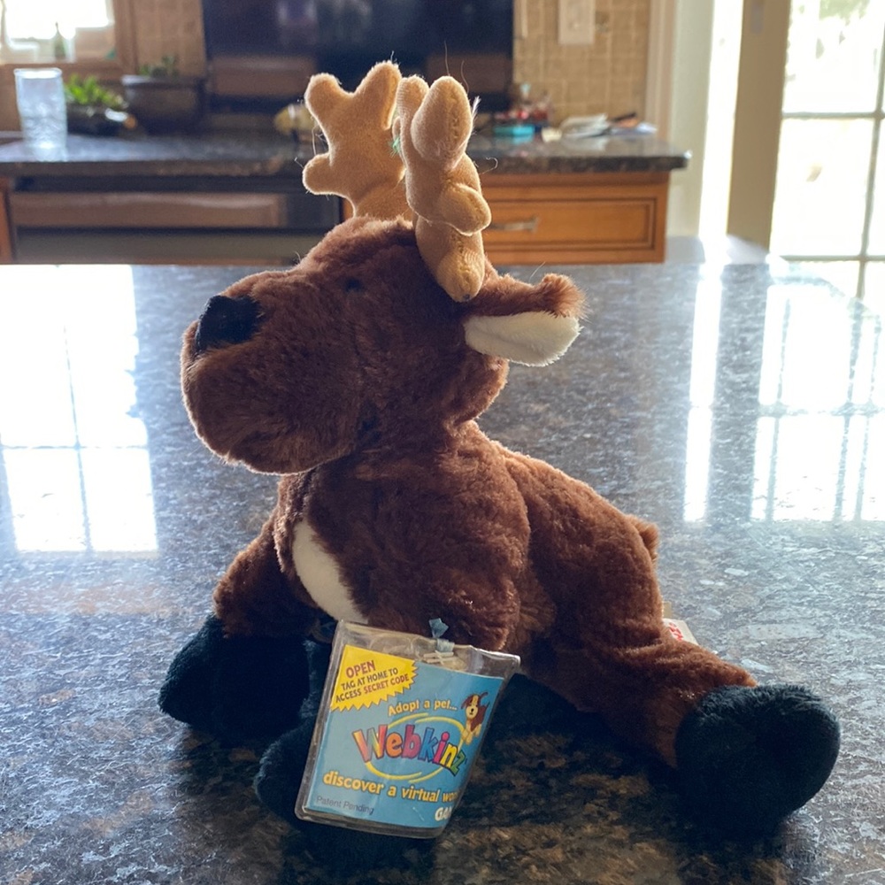 Reindeer webkinz with tag